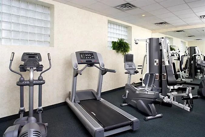 Four Points By Sheraton Toronto Lakeshore