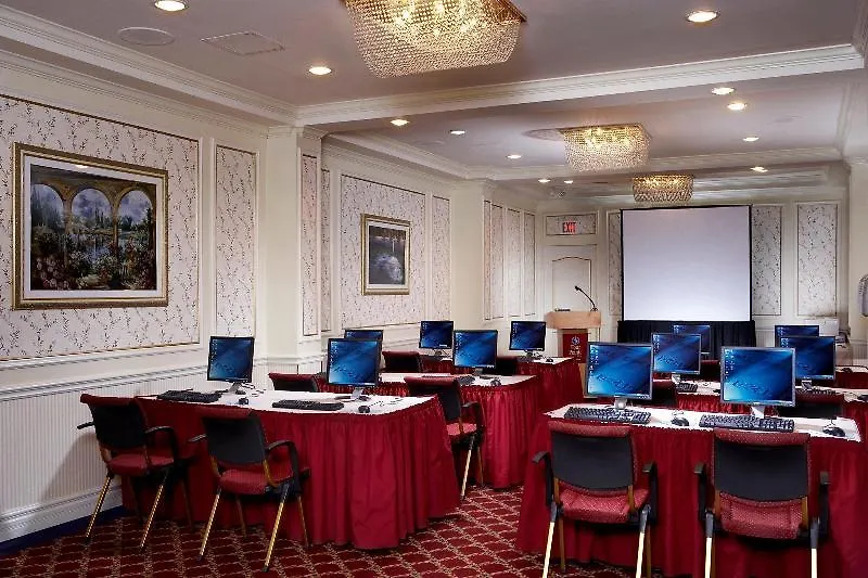 Four Points By Sheraton Toronto Lakeshore Hotel